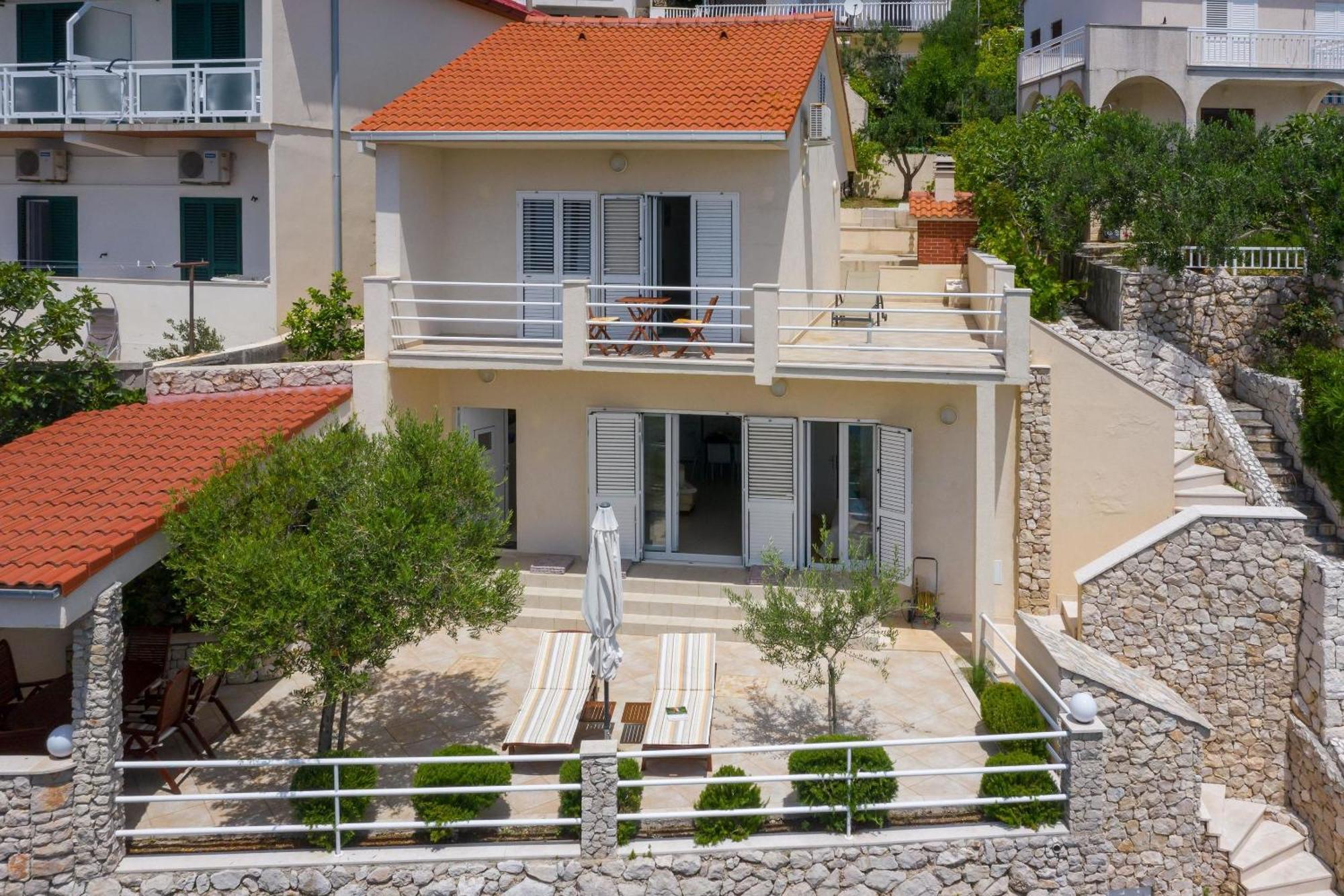House Karlo Villa Pisak Exterior photo